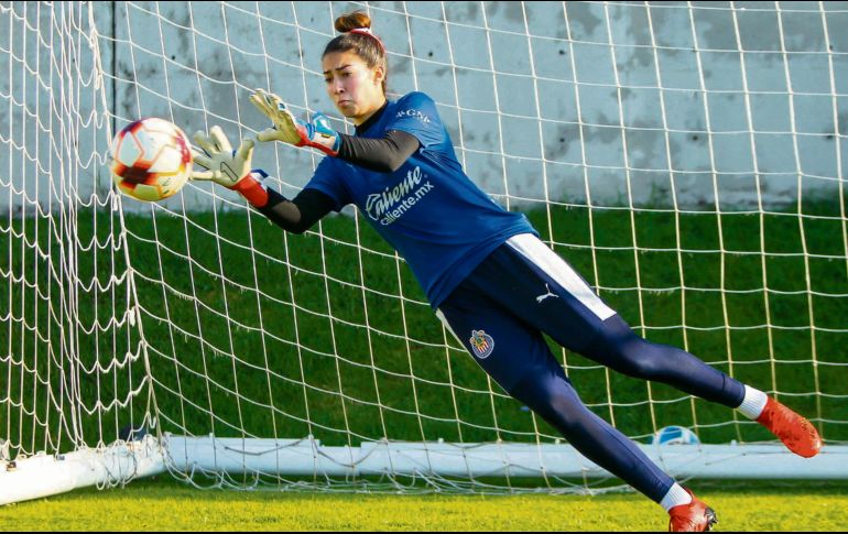 En el Rebaño Sagrado femenil no escatiman esfuerzos y se emplearon a fondo en cada uno de los entrenamientos previos realizados en la Perla Tapatía. CORTESÍA/ @chivasfemenil