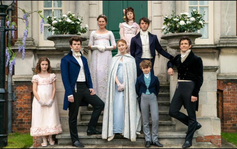 La serie de Netflix  “Bridgerton” está basada en la saga literaria de Julia Quinn. CORTESÍA / NETFLIX