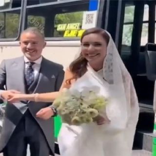 Viral: Pareja contrata micros en su boda y los critican en redes sociales (VIDEO)