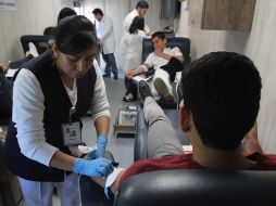 Los requisitos para donar son ser mayor de edad y tener menos de 65 años, pesar más de 50 kg., y cumplir un ayuno mayor a cuatro horas y menor a 12 horas. EL INFORMADOR/Archivo