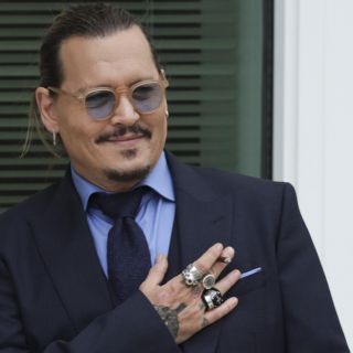 Johnny Depp vuelve a rockear