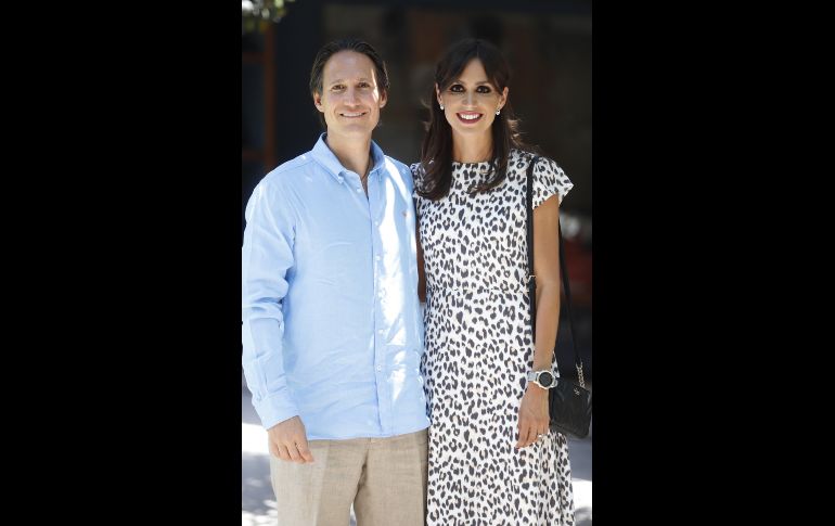 Ernesto J. Amescua Hernández y Regina Uranga Lamadrid. GENTE BIEN JALISCO/Claudio Jimeno