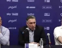 Como parte de ese crecimiento a futuro en el plano internacional, Manrique (centro) aseguró que seguirán explotando al máximo la Serie del Caribe como uno de los grandes activos de la Liga.