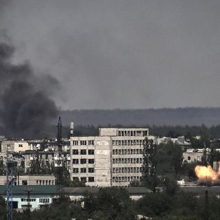 Rusia vs Ucrania: Bombas impactan un tanque de ácido nítrico en Severodonetsk; emiten alerta