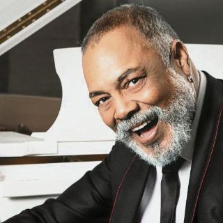 Francisco Céspedes, presente en la final de "La Voz de Zapopan"