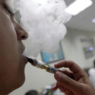 Publican decreto que prohibe comercialización de vapeadores