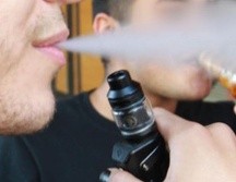 Diputados de MC Jalisco presentarán un exhorto para que el Legislativo estatal solicite al Congreso de la Unión que retome las iniciativas presentadas para la regulación de los vapeadores. EL INFORMADOR / ARCHIVO
