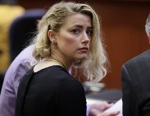 Un artista callejero español pintó un mural de Amber con una nariz de 