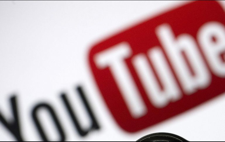 YouTube realizó las mejoras a partir de un estudio que indicó que más del 80 % de los usuarios utilizan dispositivos digitales mientras ven la televisión.AFP/ARCHIVO