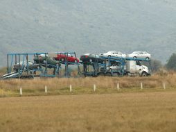 El tráiler y nueve vehículos fueron puestos a disposición de la Fiscalía General de la República en la entidad. EL INFORMADOR/ARCHIVO