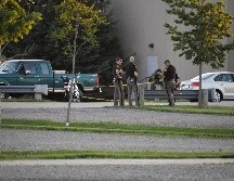 Policías recibieron múltiples reportes de disparos a las 6:51 de la tarde. AP/N. Majumdar