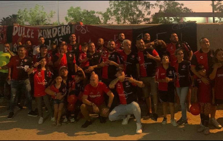 Con la presencia de un grupo de 30 aficionados entre niños, familias y padres de familia, se formó la 