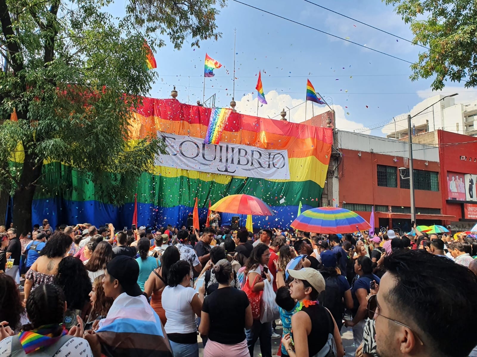 Marcha gay Guadalajara Pride 2022 Con miles, arranca la Marcha del