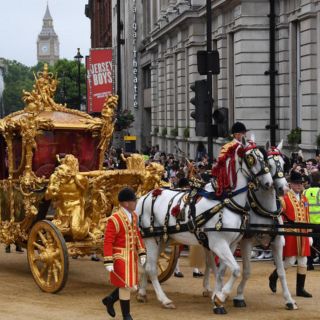 Isabel II agradece y concluye festejos de su Jubileo de Platino