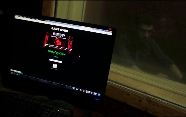 Desde que Rusia comenzó su campaña militar en Ucrania, varias páginas de organismos estatales rusos han sido objeto de ataques informáticos. AP / ARCHIVO