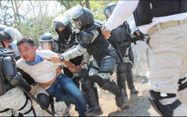 Miles de personas atraviesan condiciones inhumanas en su intento de llegar a los Estados Unidos. SUN/ARCHIVO