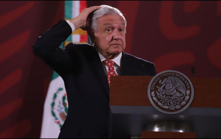 López Obrador rechaza que sea por medio de elecciones primarias el método para elegir a la abanderada o abanderado del Movimiento de Regeneración Nacional. SUN / B. Fregoso