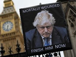 Sólo 148 de los 359 diputados conservadores votaron contra Boris Johnson, que obtuvo 211 apoyos. EFE/A. Rain