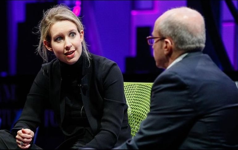 Holmes enfrenta dos décadas en prisión por fraude. GETTY IMAGES