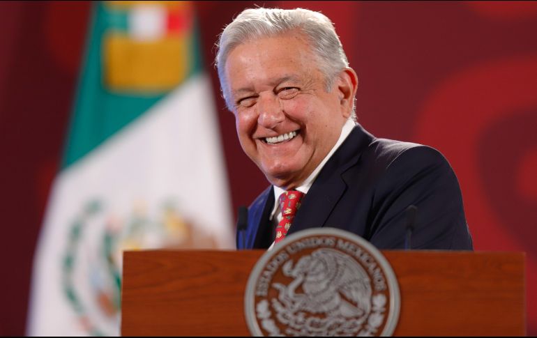 López Obrador habló sobre su ausencia en la Cumbre de las Américas durante la mañanera de este martes. EFE/I. Esquivel