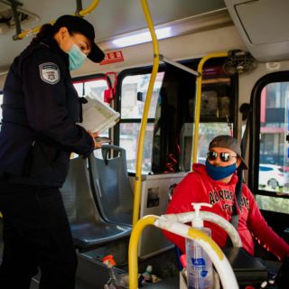Aperciben a más de mil conductores del transporte público por no usar cubrebocas