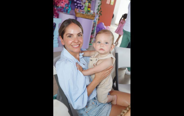 Regina Hernández y Juan Pedro Ochoa. GENTE BIEN JALISCO/Claudio Jimeno