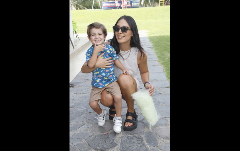Rodrigo Hernández y Carolina Serrano. GENTE BIEN JALISCO/Claudio Jimeno