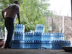 A partir de este miércoles ya no se consigue agua embotellada de ninguna marca o presentación, esta agotada, en Nuevo León. INFORMADOR/ ARCHIVO