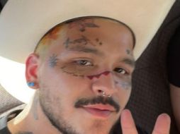 Hace unos días algo llamó la atención en Nodal, pues en redes sociales comenzó a circular un video de TikTok, donde se logra apreciar al mexicano que no lleva ni un solo tatuaje en la cara. ESPECIAL