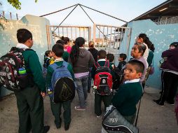 También se solicita a los alumnos llevar un recipiente con por lo menos un litro de agua para su consumo en los planteles. EL INFORMADOR / ARCHIVO