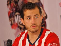 ALAN MOZO. El canterano de Pumas llegó a Chivas con la idea de renovar una lateral derecha que durante mucho tiempo ha estado en manos de Jesús 