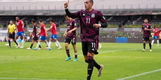 Selecci&oacute;n Mexicana: Funes Mori respalda al Chicharito y lo ve importante para el Mundial