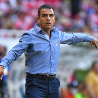 Chivas: Si llega otro refuerzo nos vendría bien, dice Ricardo Cadena