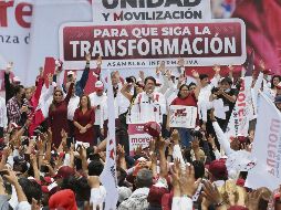 La plana mayor de Morena se reunió en Toluca para dar conocer cómo será el proceso de selección del candidato presidencial. EL UNIVERSAL