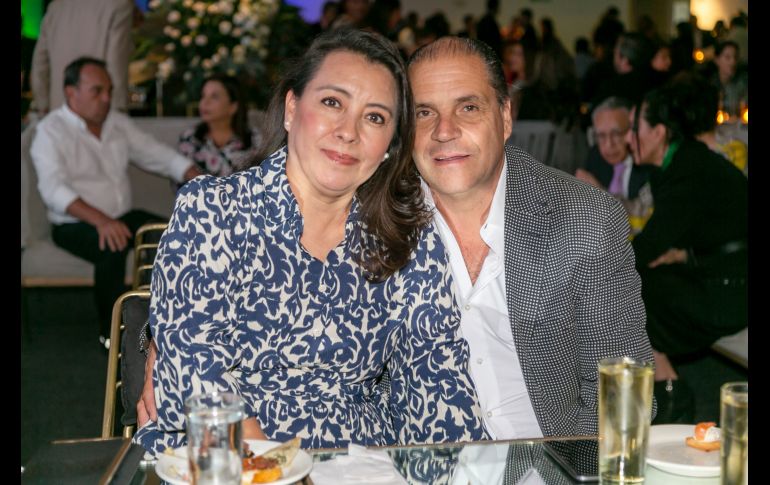 Ana Luz Garibay y Juan Francisco Iturbide. GENTE BIEN JALISCO/Jorge Soltero