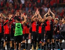 Luego de coronarse como bicampeones del futbol mexicano, este lunes regresaron a la actividad los rojinegros del Atlas. EFE / ARCHIVO