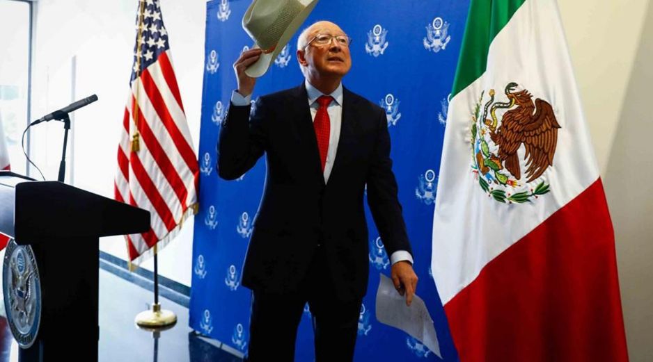 Ken Salazar minimizó las diferencias entre México y Estados Unidos sobre la exclusión de Cuba, Venezuela y Nicaragua de la Cumbre de las Américas. SUN/D. Sánchez