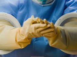 La paciente, que es ama de casa, no cuenta con antecedentes de viajes internacionales. AFP/H. Retamal