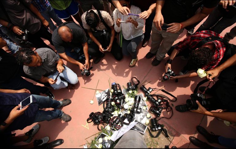 El Mandatario mexicano habló sobres los periodistas asesinados en el país y todo el trasfondo que conllevan. EFE / ARCHIVO