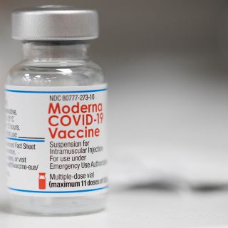 Vacuna COVID: Panel de la FDA recomienda la fórmula de Moderna para niños
