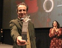 El actor brindó “un agradecimiento muy profundo” por el libro cuyo título procede de la primera película que filmó con Carlos Cuarón. EL INFORMADOR / A. Camacho