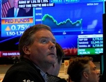 Las alzas en las tasas directrices aumentan el costo de los préstamos que los bancos comerciales otorgan a sus clientes. AFP  / T. A. Clary