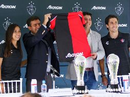 La empresa de lubricantes será patrocinador de los dos equipos más importantes de la ciudad, pues así como aparecerá en la camiseta de Atlas, esta empresa también le da nombre al Estadio de las Chivas. IMAGO7