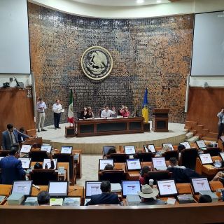 Debaten en el Congreso estatal sobre financiamiento de L4