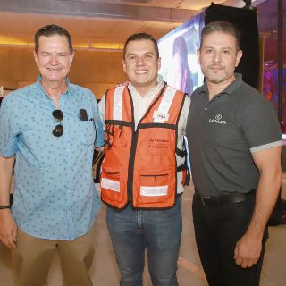 Presentan NX de Lexus, un nuevo modelo llega a Guadalajara