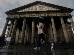 Las zonas de descargas eléctricas están asociadas con tormentas que podrían traer lluvias fuertes, vientos fuertes, así como caída de granizo. EL INFORMADOR / ARCHIVO