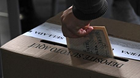 Millones de colombianos deben acudir a las urnas para elegir a su nuevo presidente. AFP / J. Barreto