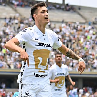 ¡Ni las manos metieron! Pumas baila al América en amistoso