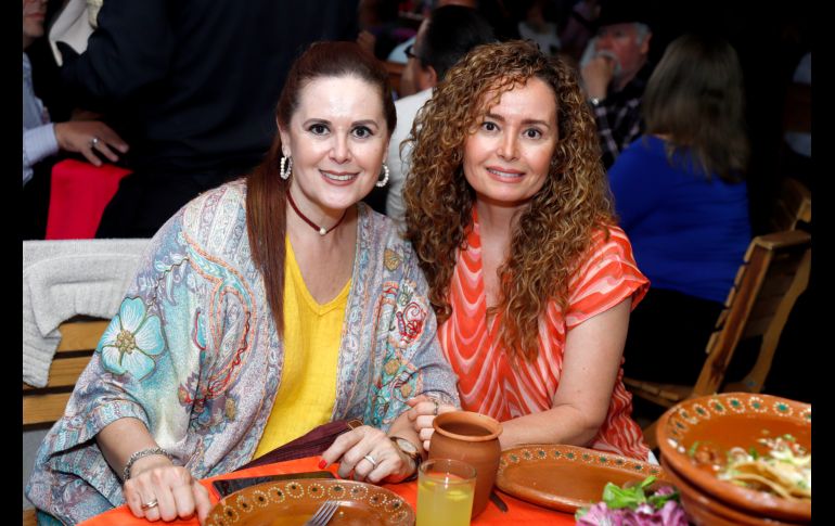 Mónica y Martha Bracamontes. GENTE BIEN JALISCO/ Claudio Jimeno
