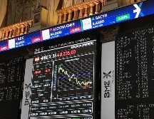 El sector de la energía se vio afectado por la caída de los precios del crudo y de las materias primas en general. EFE/V. del Val